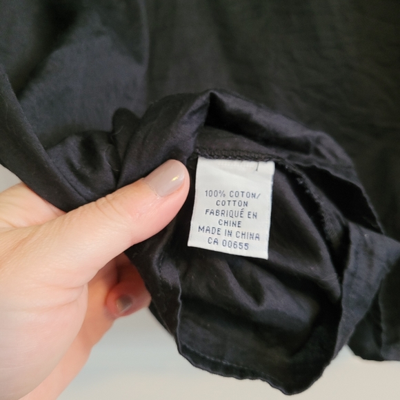 Black short sleeved blouse - Picture 6 of 6